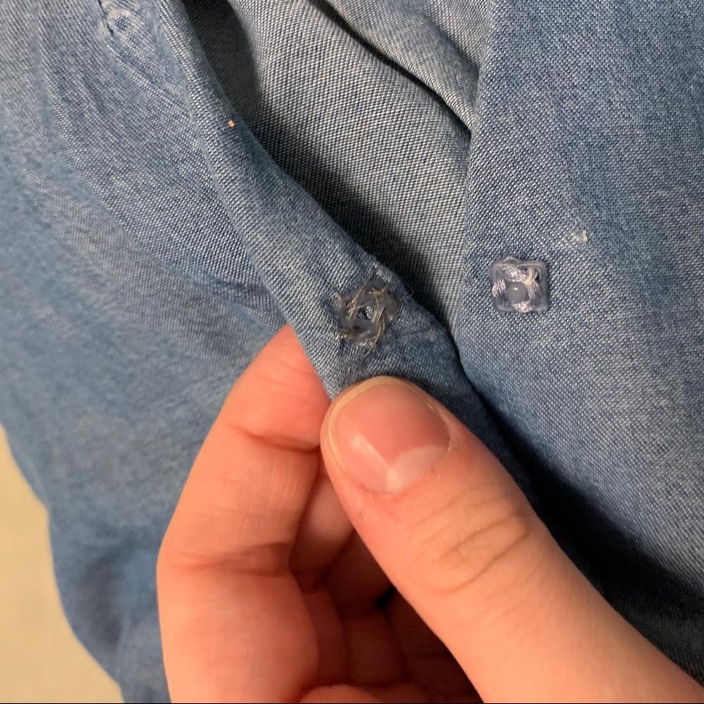 NIC+ZOE Chambray Top - Picture 4 of 4